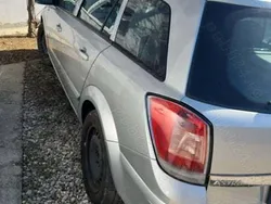 Utilizat 2008 Opel Astra Break | 2.000 EUR (Preț OK)
