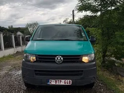 Verde Utilizat 2011 VW T5 Van | 5.999 EUR (Super Preț)
