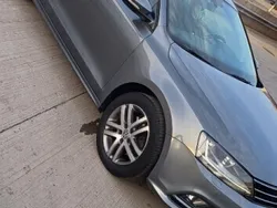Gri Utilizat 2017 VW Jetta Berlinǎ | 11.500 EUR (Scump)