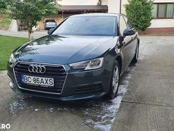 Culoareverde Utilizat 2017 Audi A4 Berlinǎ | 14.970 EUR (Preț bun)