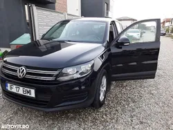 Culoarenegru Utilizat 2014 VW Tiguan Trendline SUV | 9.250 EUR (Super Preț)