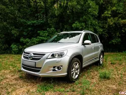 Gri Utilizat 2011 VW Tiguan R-line SUV | 9.000 EUR (Preț OK)