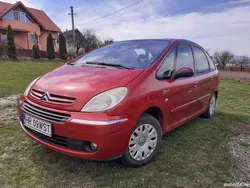 Utilizat 2007 Citroën Xsara Picasso Monovolum | 1.500 EUR