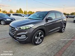 Maro Utilizat 2015 Hyundai Tucson Premium SUV | 17.990 EUR (Scump)