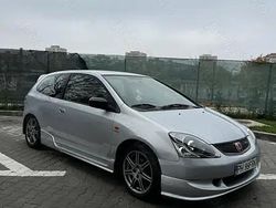 Argintiu Utilizat 2002 Honda Civic Coupe | 5.000 EUR