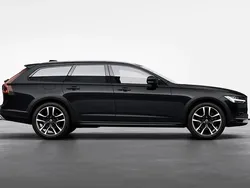 ["onyx black"] Utilizat 2023 Volvo V90 CC Core Break | 53.000 EUR