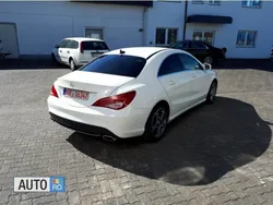 Alb Utilizat 2015 Mercedes CLA200 Berlinǎ | 21.500 EUR