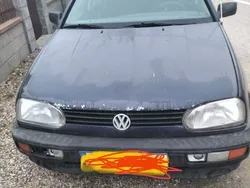 Utilizat 1994 VW Golf III Berlinǎ | 500 EUR