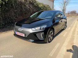 Negru Utilizat 2019 Hyundai Ioniq Premium Berlinǎ | 11.900 EUR (Preț bun)