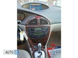 Albastru Utilizat 2003 Citroën C5 Berlinǎ | 999 EUR