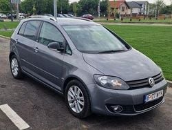 Culoaregri Utilizat 2011 VW Golf Plus Cross Style Monovolum | 4.700 EUR (Preț OK)
