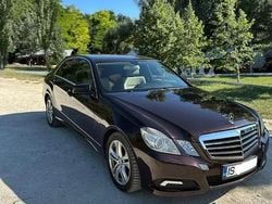Culoaremaro Utilizat 2009 Mercedes E200 Berlinǎ | 8.500 EUR (Preț OK)