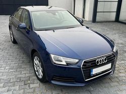 Culoarealbastru Utilizat 2017 Audi A4 Premium Berlinǎ | 15.000 EUR (Super Preț)
