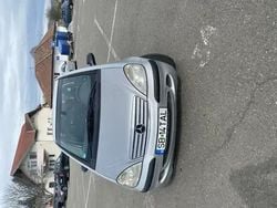Utilizat 2001 Mercedes A140 Berlinǎ | 1.800 EUR