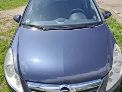 Utilizat 2010 Opel Corsa | 1.800 EUR