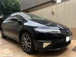 Culoarenegru Utilizat 2011 Honda Civic Sport | 9.000 EUR (Scump)