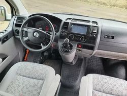 Alb Utilizat 2009 VW T5 Van | 6.600 EUR (Preț bun)