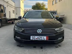 Culoarenegru Utilizat 2015 VW Passat Trendline Break | 8.950 EUR (Preț bun)