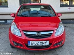 Culoarerosu Utilizat 2007 Opel Corsa Cosmo | 2.400 EUR (Preț OK)