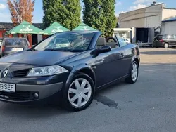 Negru Utilizat 2006 Renault Mégane Cabriolet Dynamique Cabrio | 1.990 EUR