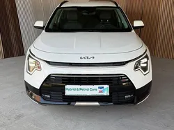 Culoarealb Utilizat 2023 Kia Niro Spirit SUV | 22.500 EUR