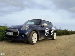 Culoarealbastru Utilizat 2014 Mini Cooper Hatchback | 8.450 EUR