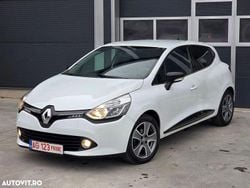 Culoarealb Utilizat 2015 Renault Clio IV Dynamique Hatchback | 5.999 EUR (Preț OK)