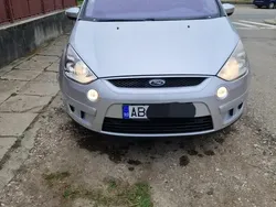 Gri Utilizat 2009 Ford S-MAX S Monovolum | 4.300 EUR