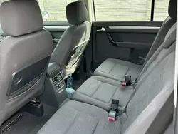 Utilizat 2005 VW Touran Monovolum | 2.600 EUR (Preț OK)