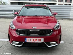 Culoarerosu Utilizat 2018 Kia Niro Spirit SUV | 13.300 EUR (Preț OK)