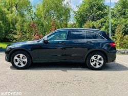 Culoarenegru Utilizat 2018 Mercedes GLC250 SUV | 20.900 EUR (Super Preț)
