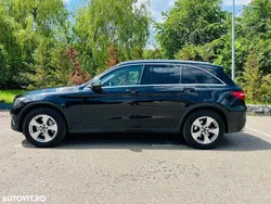 Culoarenegru Utilizat 2018 Mercedes GLC250 SUV | 20.900 EUR (Super Preț)