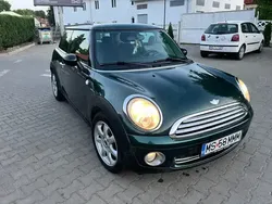 Verde Utilizat 2007 Mini ONE Hatchback | 2.800 EUR