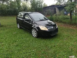 Utilizat 2010 Opel Zafira Cosmo Monovolum | 2.300 EUR