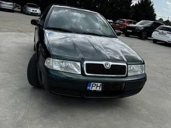 Culoareverde Utilizat 2005 Skoda Octavia Classic Berlinǎ | 1.750 EUR (Super Preț)