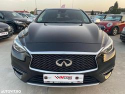 Negru Utilizat 2017 Infiniti Q30 Hatchback | 11.500 EUR