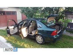 Verde Utilizat 1998 Opel Vectra Berlinǎ | 2.100 EUR