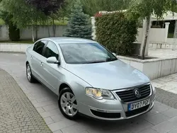 Gri Utilizat 2007 VW Passat Berlinǎ | 1.800 EUR (Super Preț)