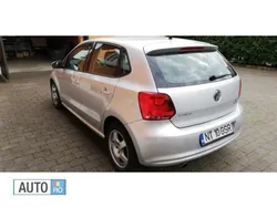 Argintiu Utilizat 2011 VW Polo Hatchback | 6.800 EUR (Puțin scump)
