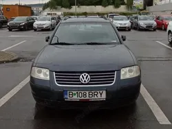 Gri Utilizat 2002 VW Passat Break | 1.800 EUR (Preț OK)