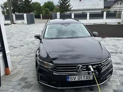 Culoarenegru Utilizat 2020 VW Passat GTE Break | 18.500 EUR (Preț bun)