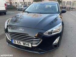 Negru Utilizat 2018 Ford Focus Active Hatchback | 7.800 EUR (Preț OK)
