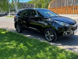 Negru Utilizat 2015 Hyundai ix35 Premium SUV | 11.000 EUR