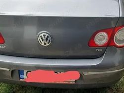 Utilizat 2005 VW Passat Berlinǎ | 3.000 EUR (Puțin scump)