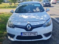 Culoarealb Utilizat 2013 Renault Fluence Dynamique Berlinǎ | 2.300 EUR (Preț OK)