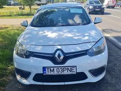 Culoarealb Utilizat 2013 Renault Fluence Dynamique Berlinǎ | 2.300 EUR (Preț OK)