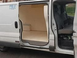 Utilizat 2009 Opel Vivaro Van | 4.990 EUR (Super Preț)