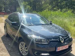 Gri Utilizat 2015 Renault Mégane III Intens Berlinǎ | 5.999 EUR (Scump)