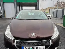 Maro Utilizat 2013 Peugeot 208 Hatchback | 4.500 EUR (Preț OK)