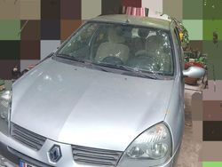 Utilizat 2006 Renault Clio Symbol Berlinǎ | 1.850 EUR